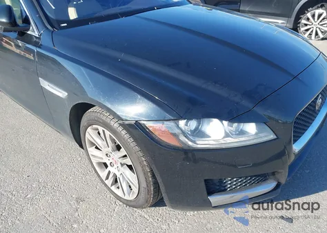 2017 Jaguar Xf 35T Premium из США, поврежденный, VIN SAJBJ4BV8HCY37161